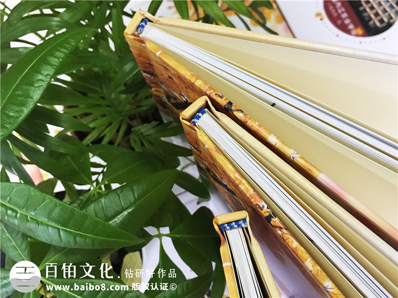 紀(jì)念冊(cè)制作多少錢(qián) 制作聚會(huì)紀(jì)念冊(cè)價(jià)格是多少？