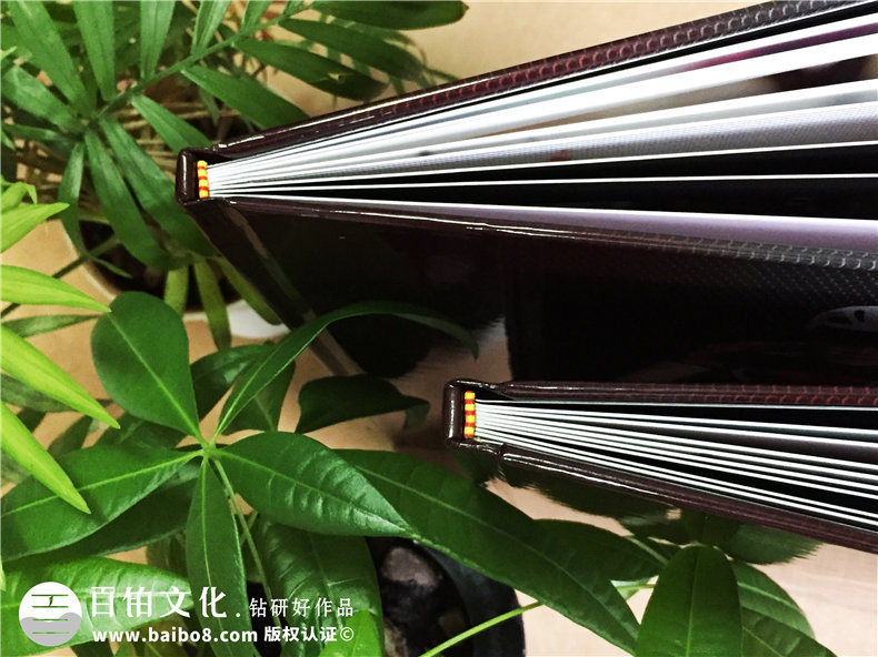 成長(zhǎng)紀(jì)念冊(cè)制作方法 個(gè)人紀(jì)念冊(cè)制作該怎么完成？