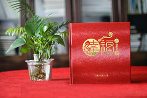 家庭相冊制作方法 怎么制作專業(yè)地完成家人溫馨的時光紀(jì)念冊？